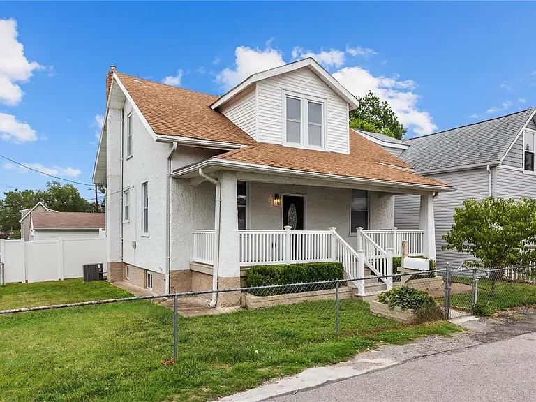 A home that we listed in St. Louis