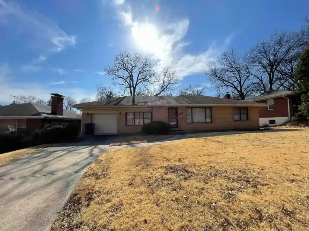 A house in Kirkwood, Missouri that we bought fast for cash