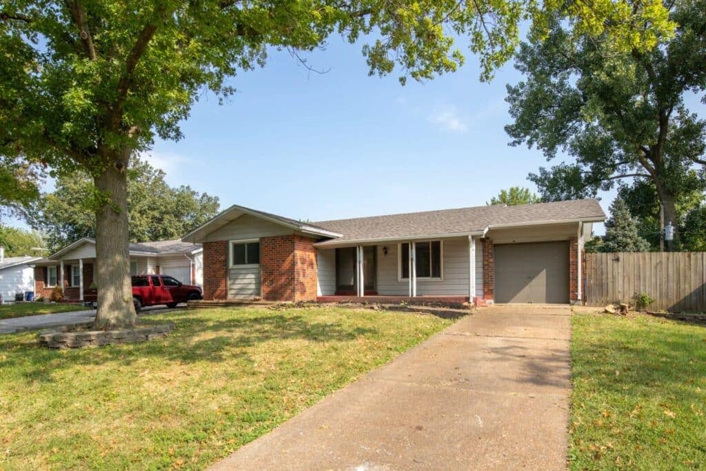 A house in St. Charles, Missouri that we bought fast for cash