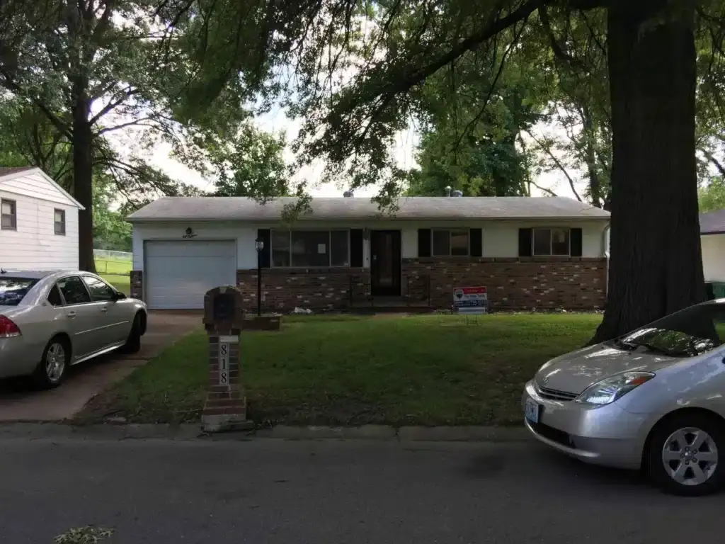A house in Creve Coeur, MO that we bought fast for cash