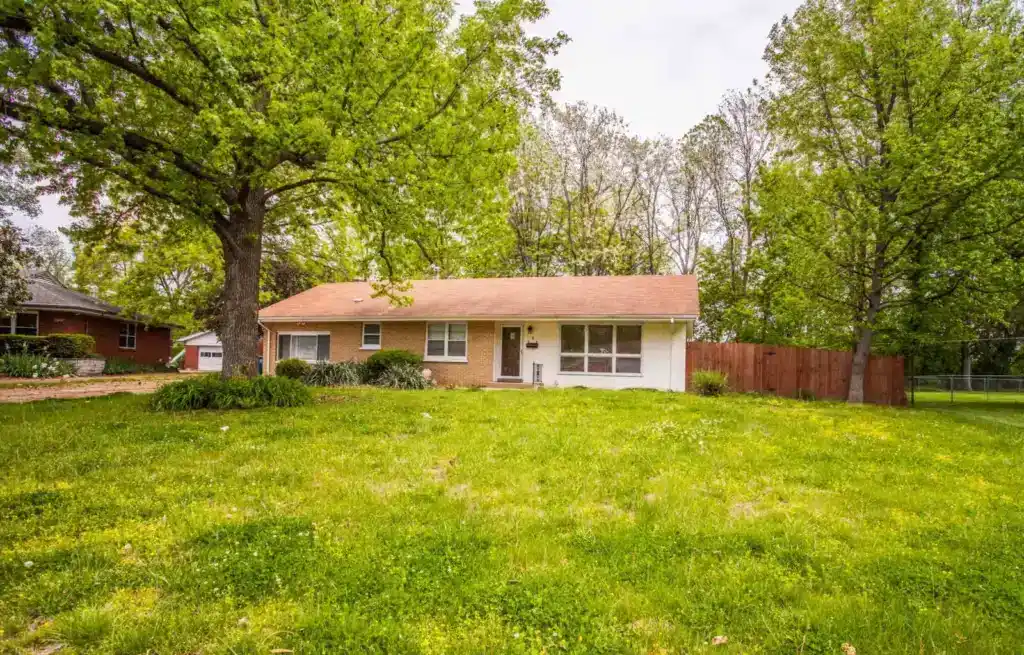 A house in Saint Ann, Missouri that we bought fast for cash